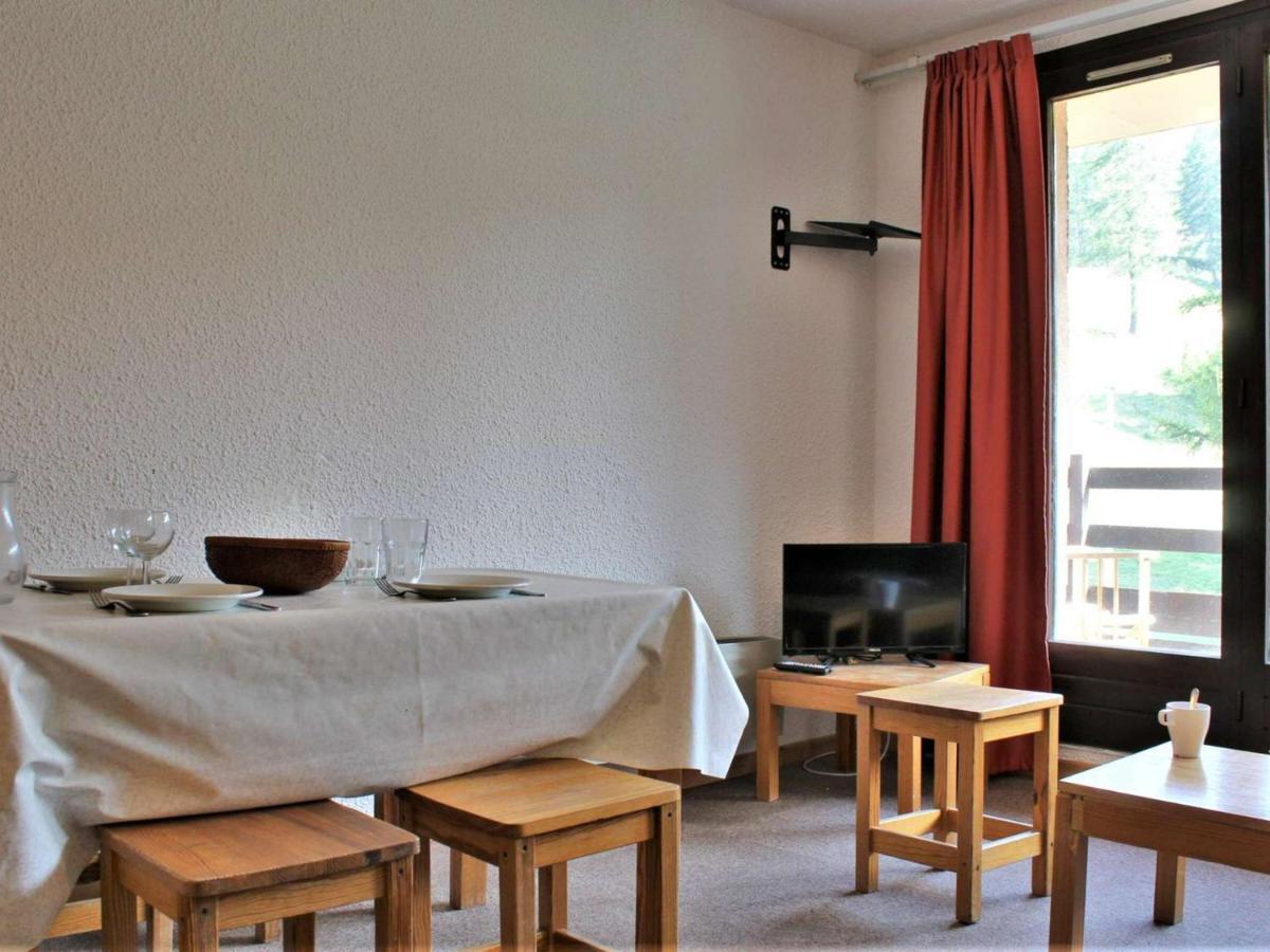 Appartement Confortable Avec Piscine, Tennis Et Animaux Acceptes A Risoul - Fr-1-330-143 ภายนอก รูปภาพ