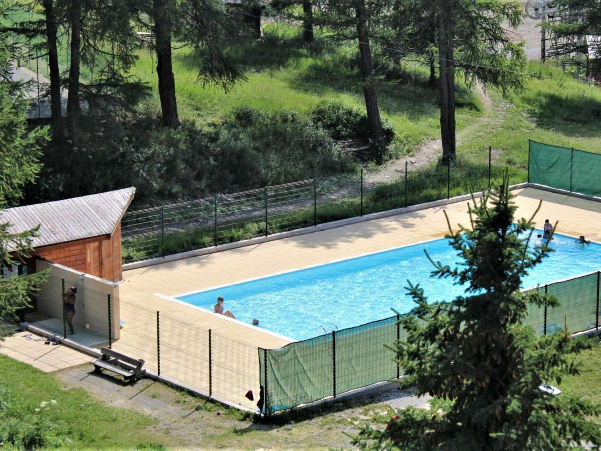 Appartement Confortable Avec Piscine, Tennis Et Animaux Acceptes A Risoul - Fr-1-330-143 ภายนอก รูปภาพ
