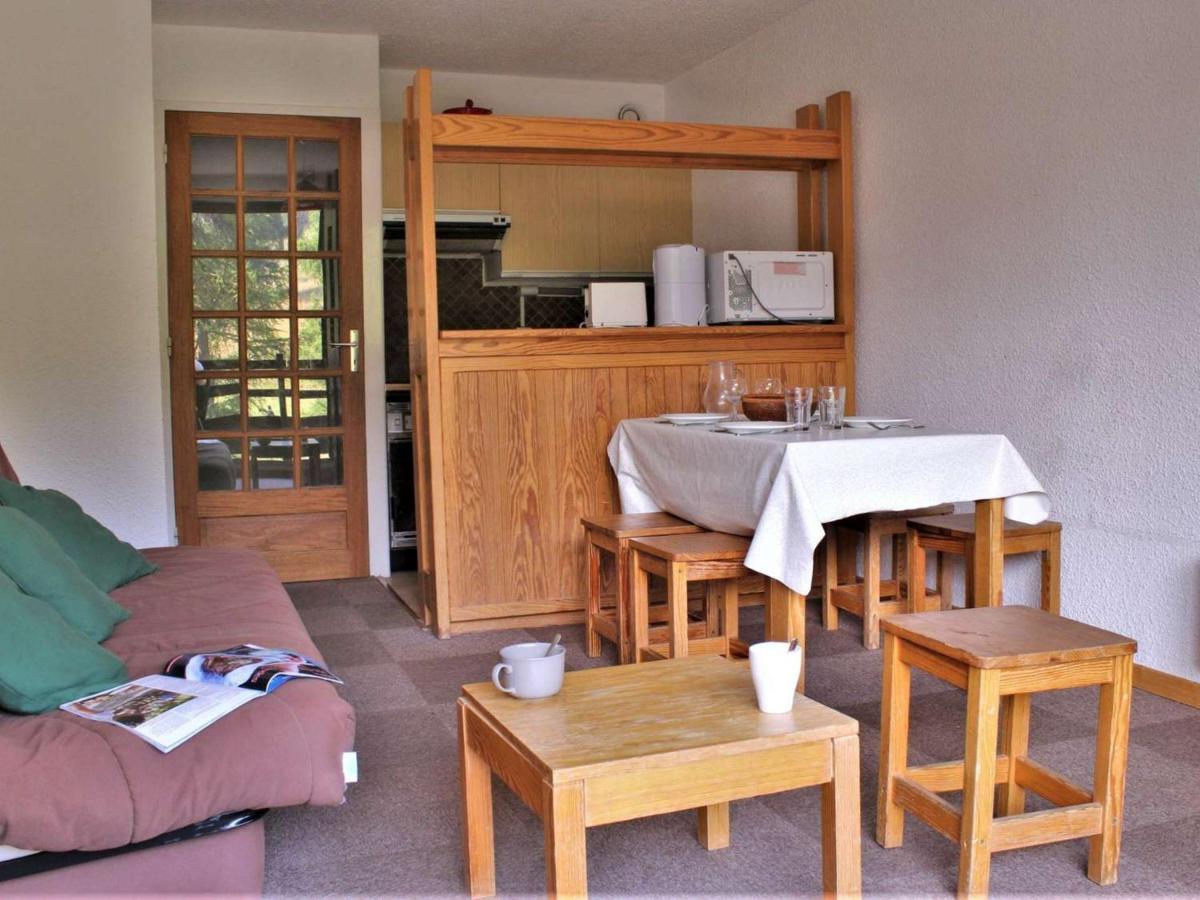 Appartement Confortable Avec Piscine, Tennis Et Animaux Acceptes A Risoul - Fr-1-330-143 ภายนอก รูปภาพ